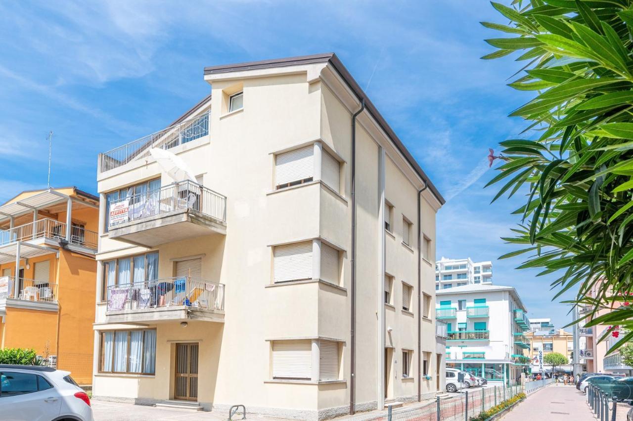 Zenith Lägenhet Lido di Jesolo Exteriör bild